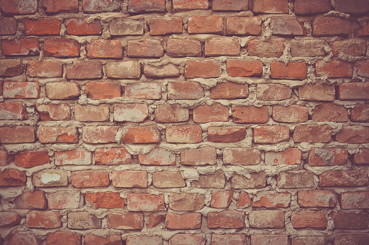 Essential Bricklaying Tips for Beginners