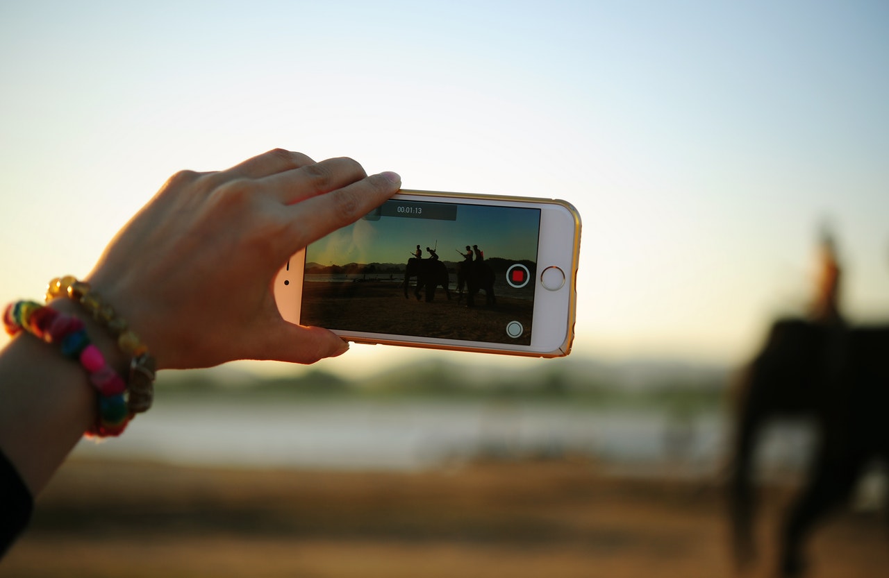 How a video cover can improve your online presence